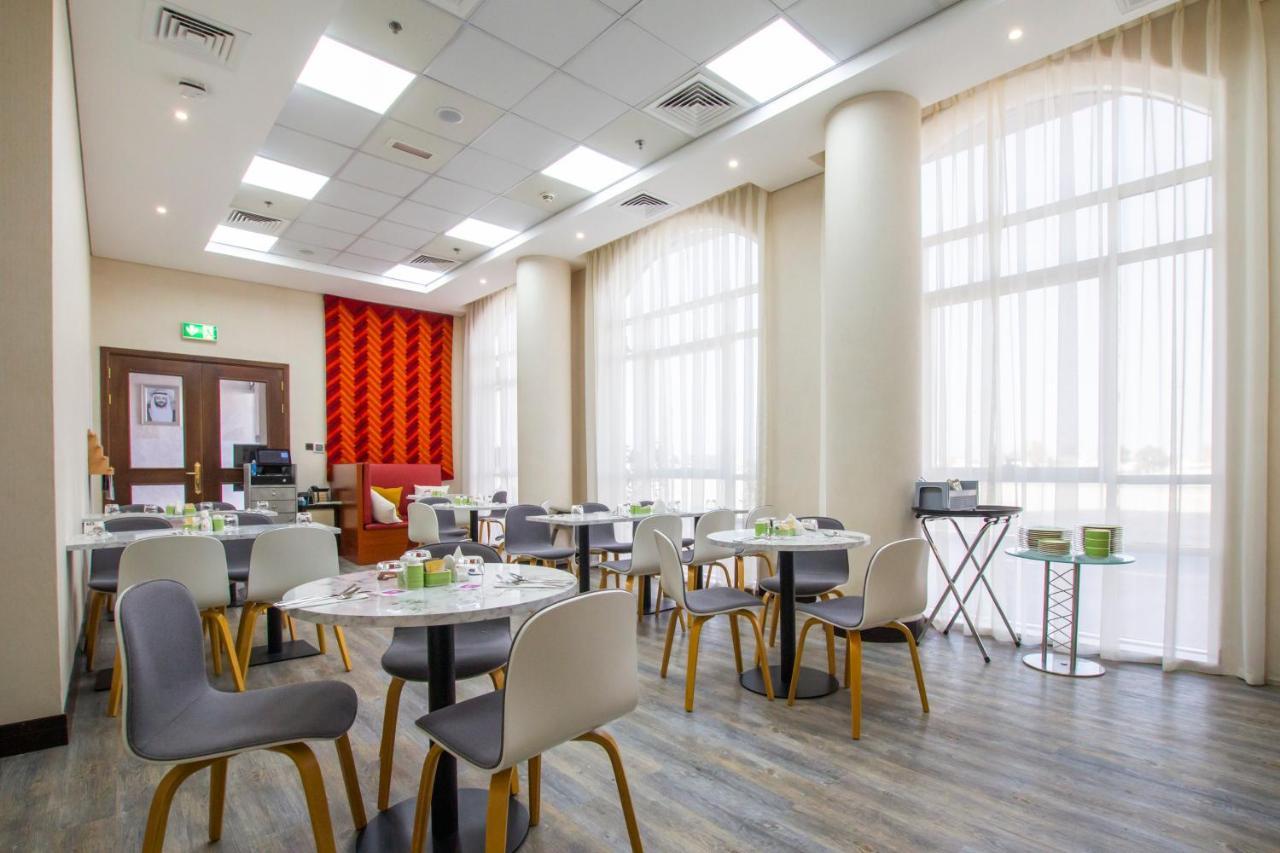 Time Express Hotel Al Khan Sharjah Luaran gambar