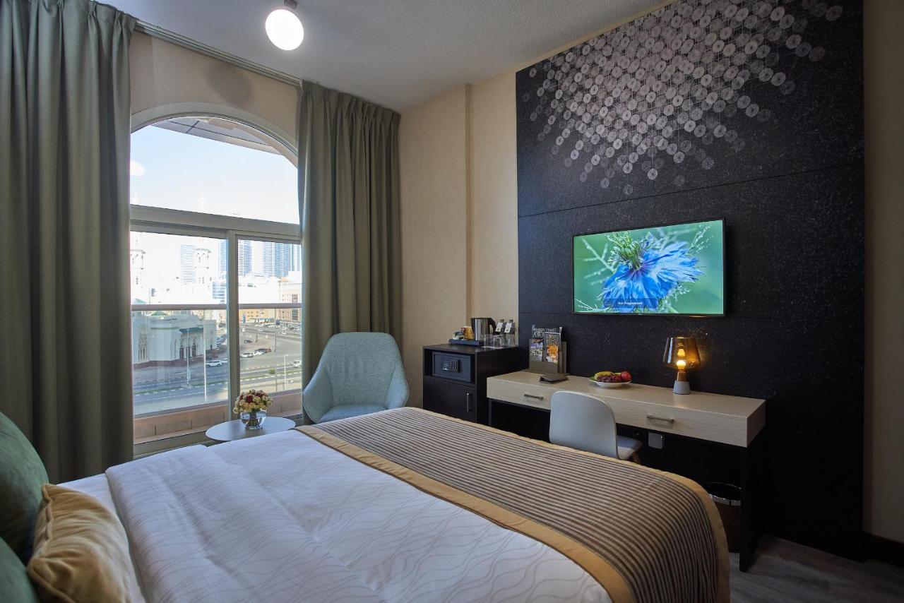 Time Express Hotel Al Khan Sharjah Luaran gambar